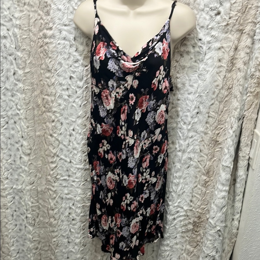 Floral Midi Dress - Black and Pink